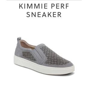 VIONIC Kimmie Perf Slip-On Sneaker Gray Leather Comfort Arch Support Shoes -Sz 6